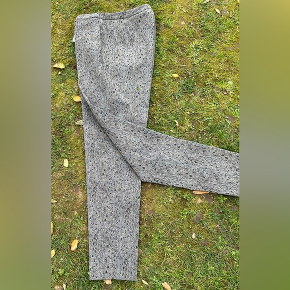 NWT Doncaster Collection Ankle Pants - size 4 - Picture 4 of 8